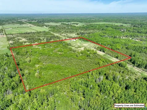 5404 S Midbon Road Superior WI 54880