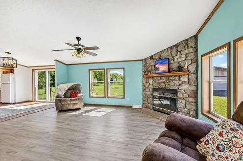 5404 S Midbon Road Superior WI 54880