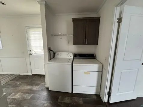 8 Holt Drive Duluth MN 55808