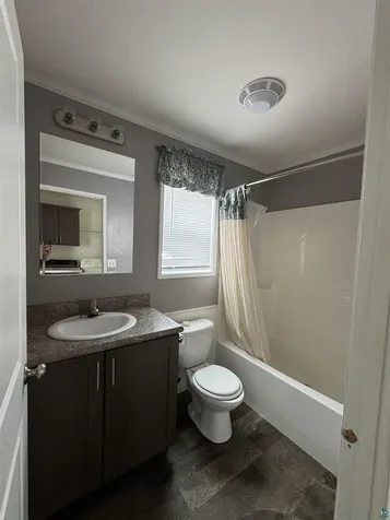 8 Holt Drive Duluth MN 55808