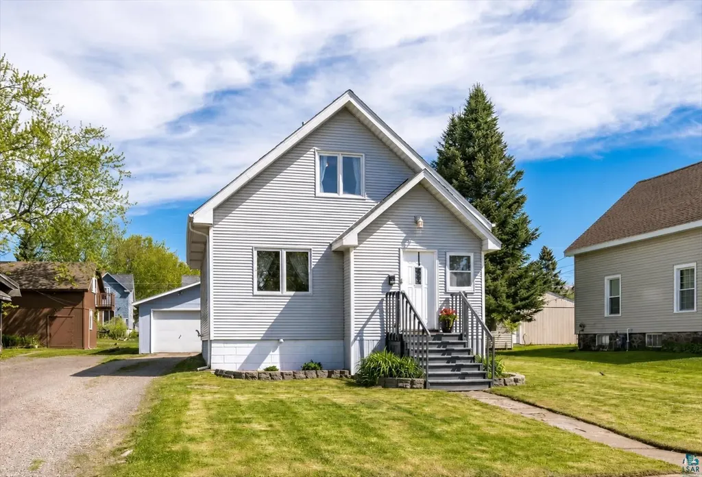 9231 Brook Street Duluth MN 55810