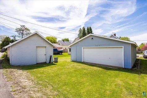 9231 Brook Street Duluth MN 55810