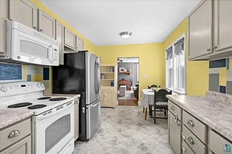 1904 Piedmont Avenue Duluth MN 55811