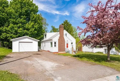 1904 Piedmont Avenue Duluth MN 55811