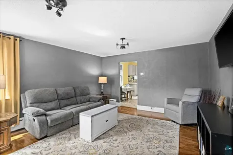 1904 Piedmont Avenue Duluth MN 55811