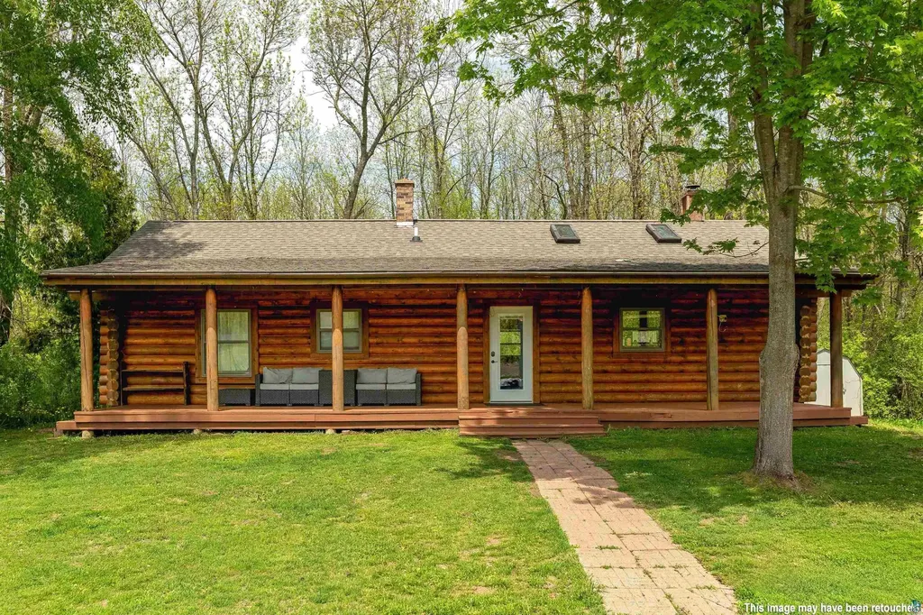 1033 W Bigelow Street Washburn WI 54891