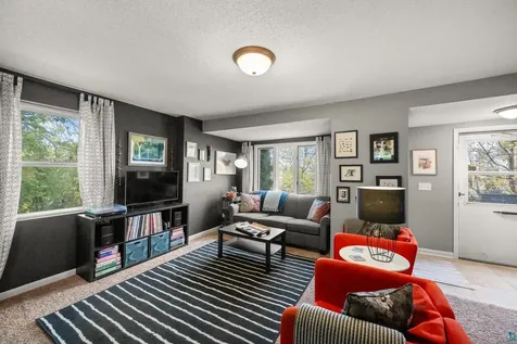 721 E 6th Street Duluth MN 55805