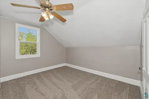 5319 E 3rd Street Superior WI 54880