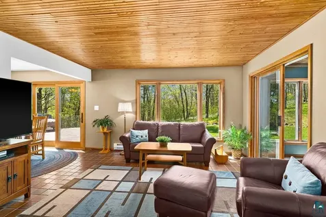5558 E Grandview Road Proctor MN 55810