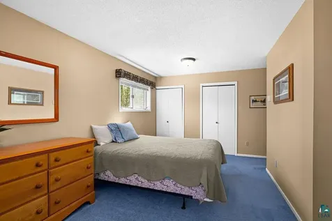 5558 E Grandview Road Proctor MN 55810