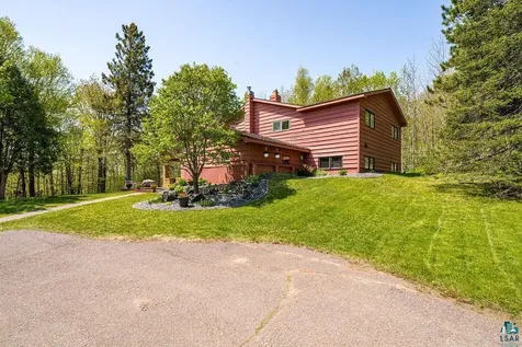5558 E Grandview Road Proctor MN 55810