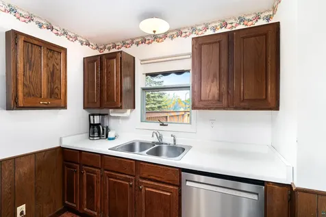 4808 Midway Road Duluth MN 55811