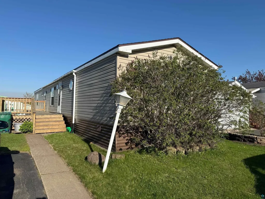 22 Elder Drive Duluth MN 55810