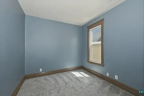 314-316 Winnipeg Avenue Duluth MN 55806