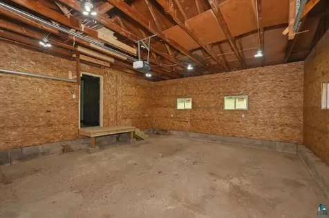 2253 Hay Lake Road Carlton MN 55718