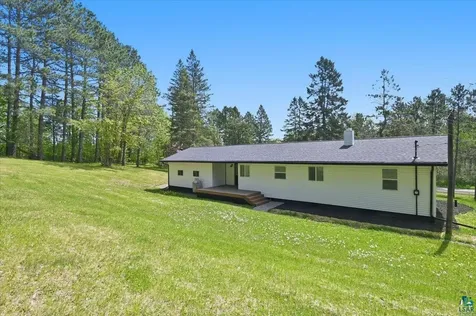 2253 Hay Lake Road Carlton MN 55718