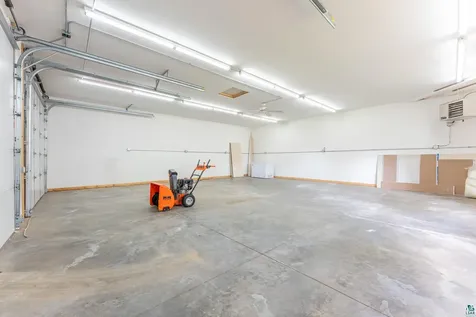 41 Astor Road Babbitt MN 55706