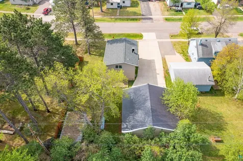 41 Astor Road Babbitt MN 55706