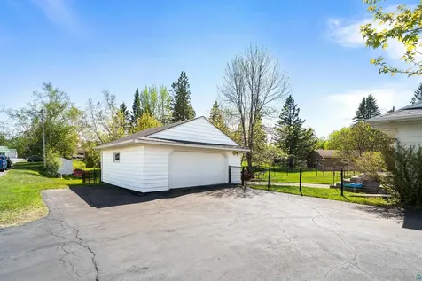 2602 Harvey Street Duluth MN 55811
