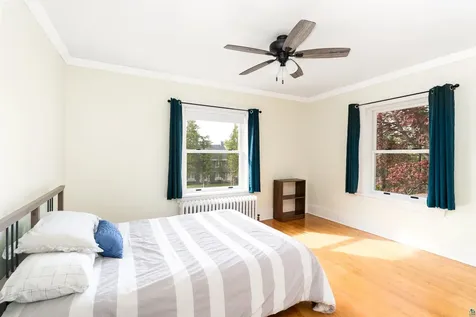 2221 E 4th Street Duluth MN 55812