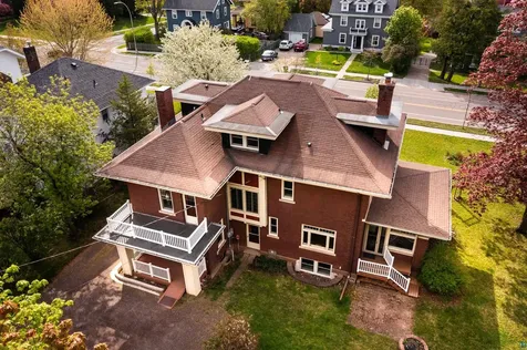 2221 E 4th Street Duluth MN 55812