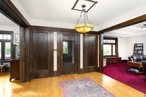2221 E 4th Street Duluth MN 55812