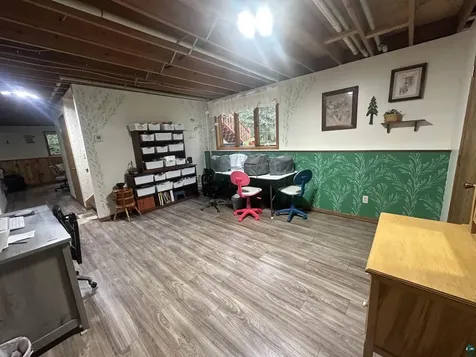 81 Hautaluoma Road Esko MN 55733