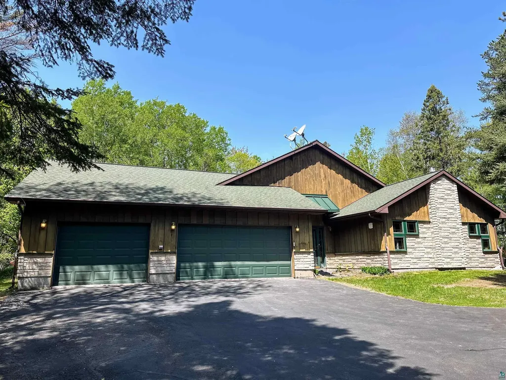 1505 Moorhead Road Cloquet MN 55720