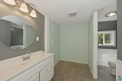 6086 E Clara Barton Road South Range WI 54874