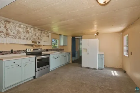 6086 E Clara Barton Road South Range WI 54874