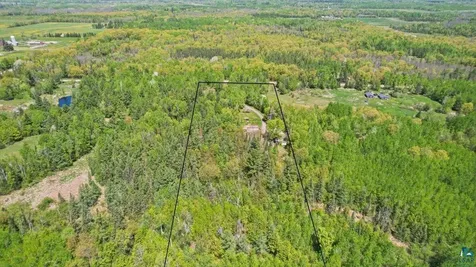 6086 E Clara Barton Road South Range WI 54874