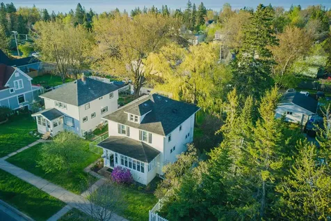 4310 Regent Street Duluth MN 55804