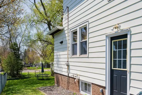 4310 Regent Street Duluth MN 55804