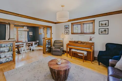 4310 Regent Street Duluth MN 55804
