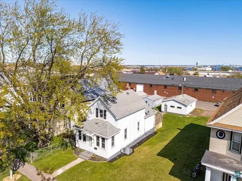2418 W 2nd Street Duluth MN 55806