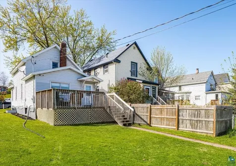 2418 W 2nd Street Duluth MN 55806