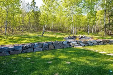 3801 Rockview Court Duluth MN 55804