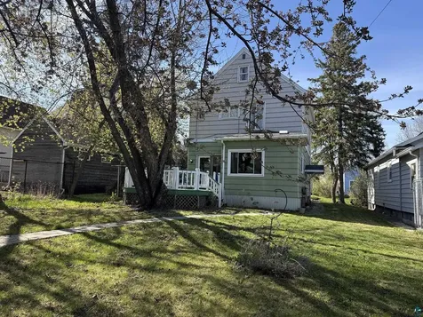 507 7th Street S Virginia MN 55792