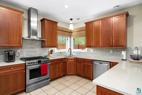 207 S 2nd Avenue Proctor MN 55810