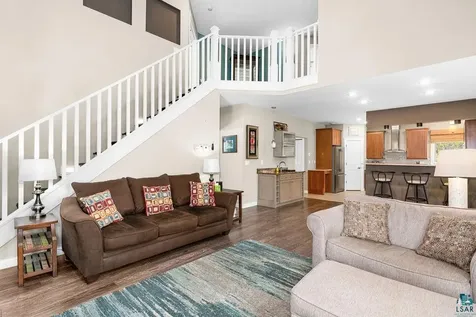 207 S 2nd Avenue Proctor MN 55810