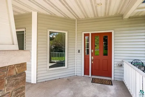 207 S 2nd Avenue Proctor MN 55810
