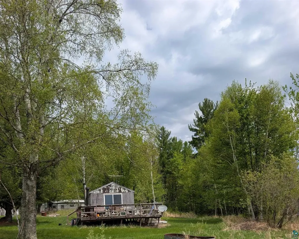 9086 Green Road Hibbing MN 55746