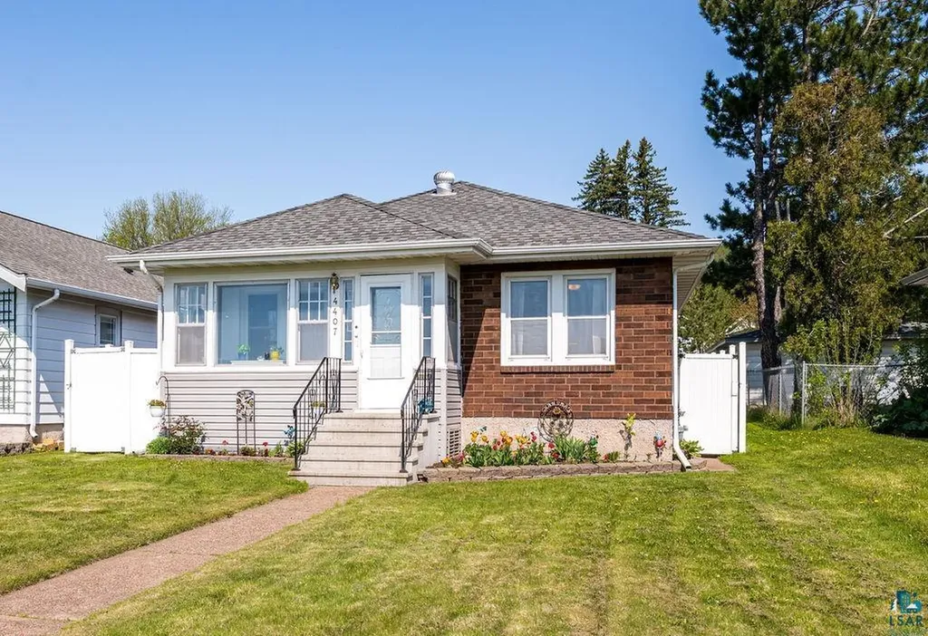 4407 W 6th Street Duluth MN 55807