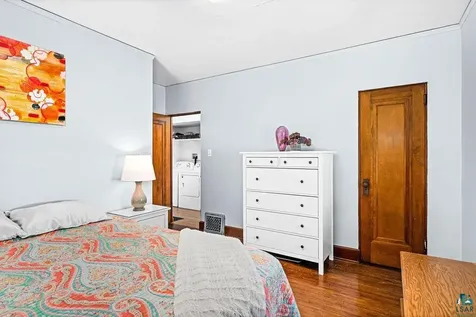 4407 W 6th Street Duluth MN 55807
