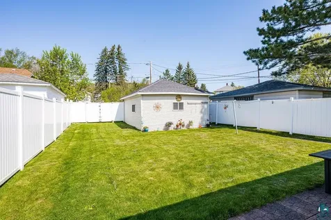 4407 W 6th Street Duluth MN 55807