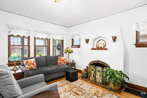 4407 W 6th Street Duluth MN 55807
