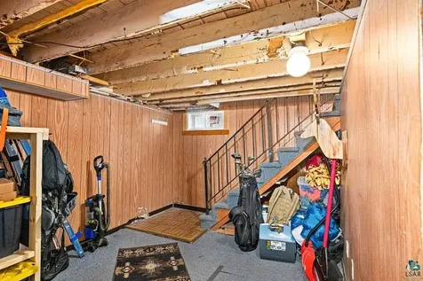 922 N 12th Avenue E Duluth MN 55805