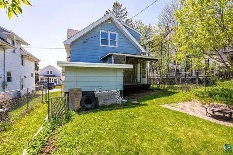 922 N 12th Avenue E Duluth MN 55805