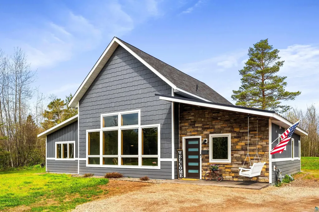 3951 Fairview Road Duluth MN 55803