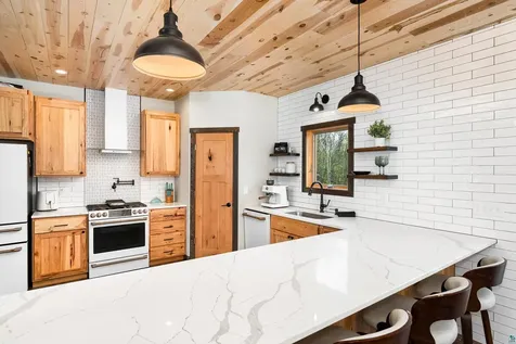 3951 Fairview Road Duluth MN 55803